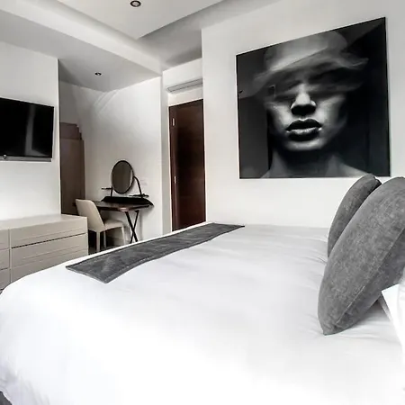 Casa Amore - By Apricus Holidays Villa
