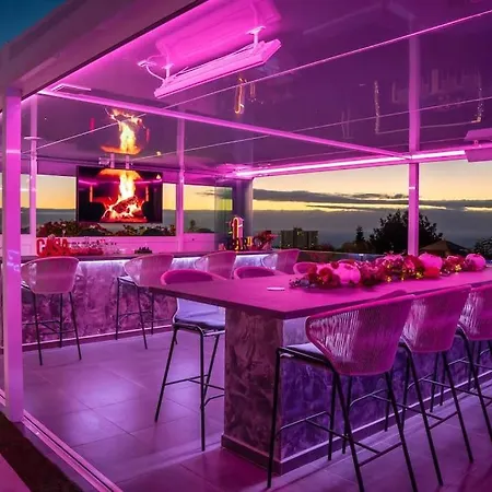 Casa Amore - By Apricus Holidays Villa